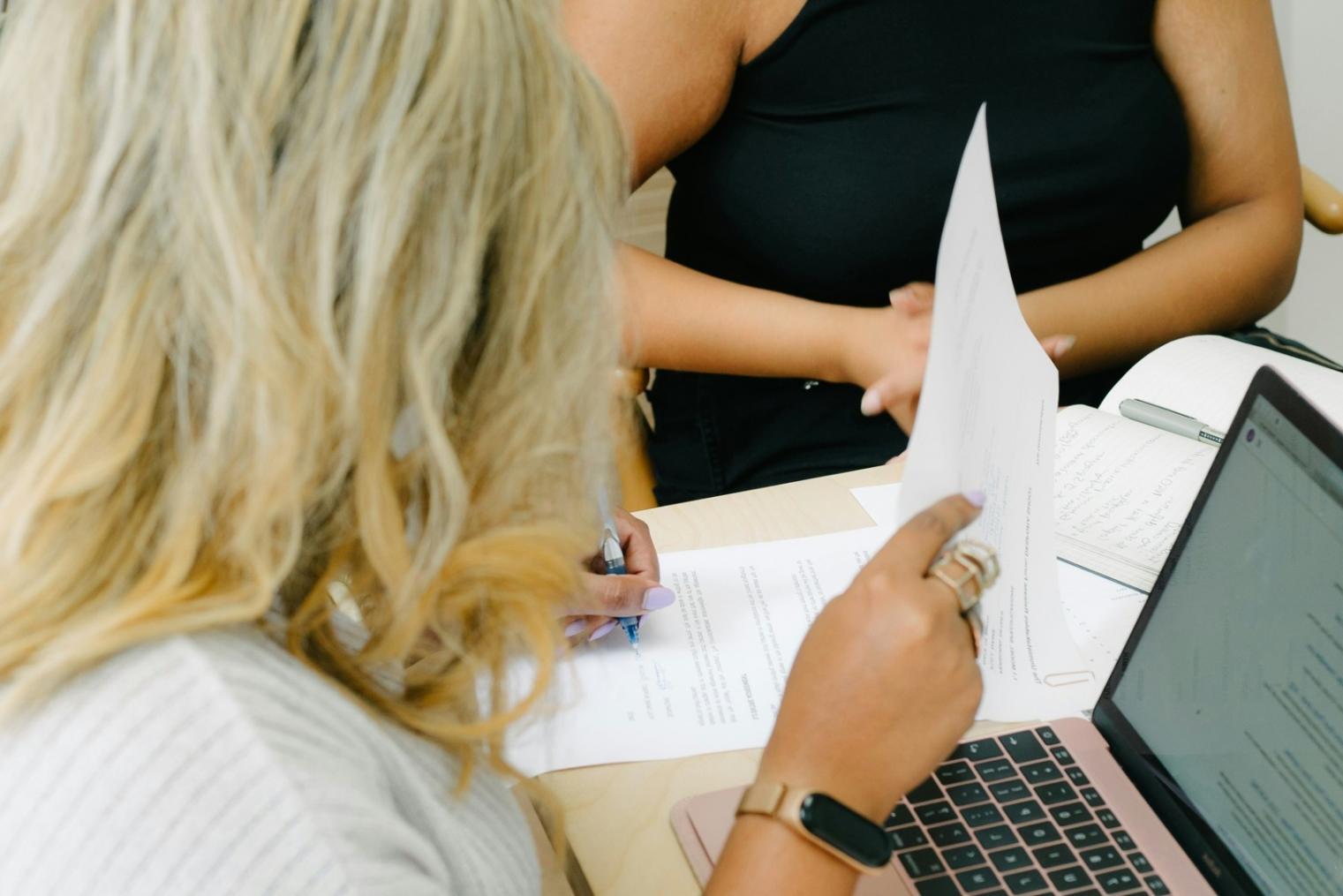Finanzielle Entscheidungen mit Zuversicht treffen
